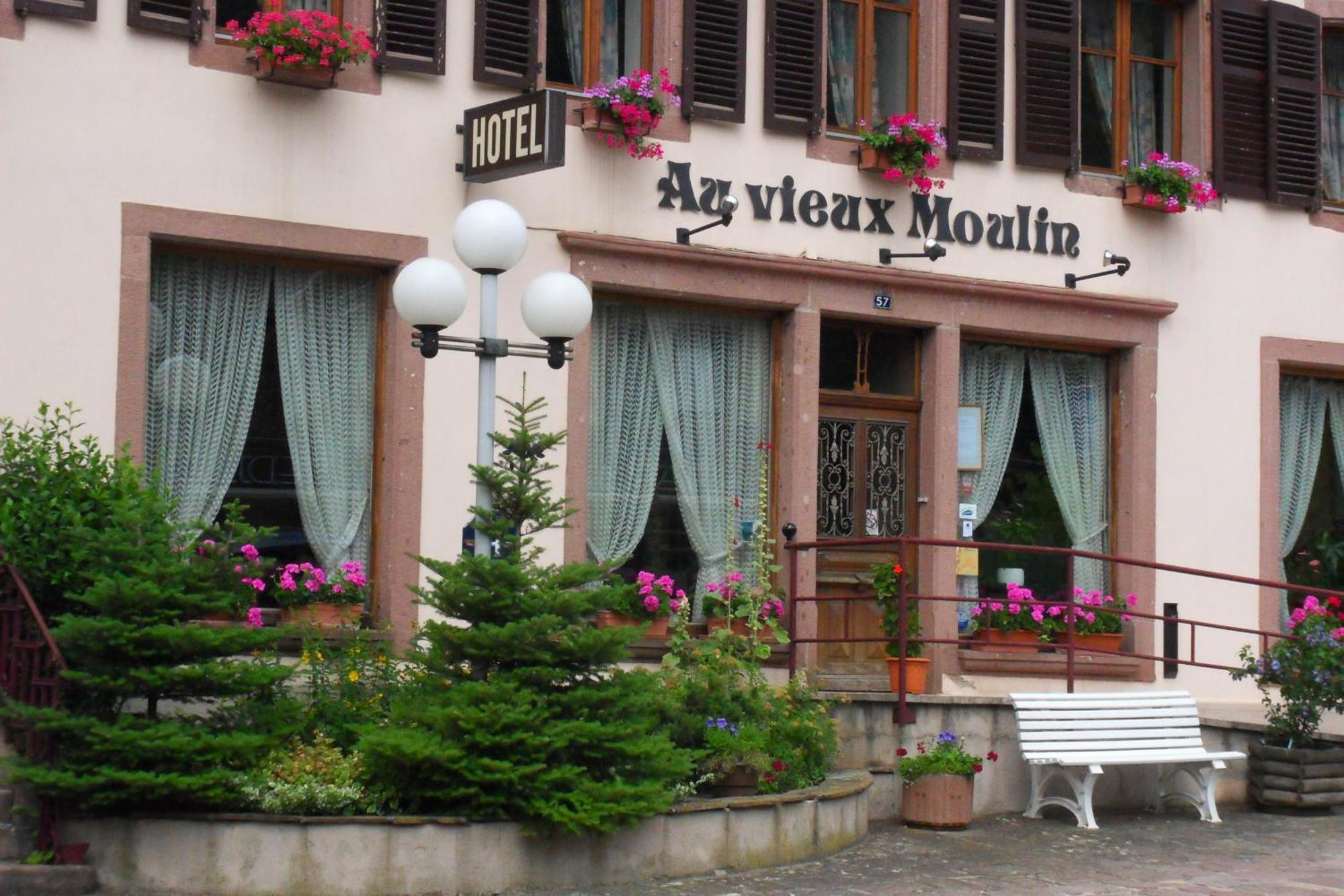 Hôtel Au Vieux Moulin Lapoutroie Exterior foto
